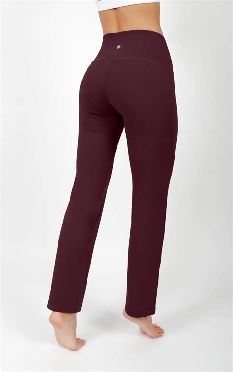 This athletic legging fits like a second skin, which makes this pant ideal for physical activities, from yoga to pilates, biking, and running. . Yogalicious leggings